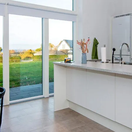 12 Person In Alling Bro Holiday home Allingabro