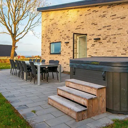 12 Person In Alling Bro Holiday home Allingabro